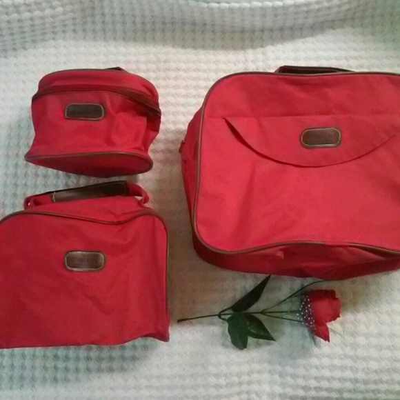 Catherine Kelly Handbags - Combo Makeup & Handbag